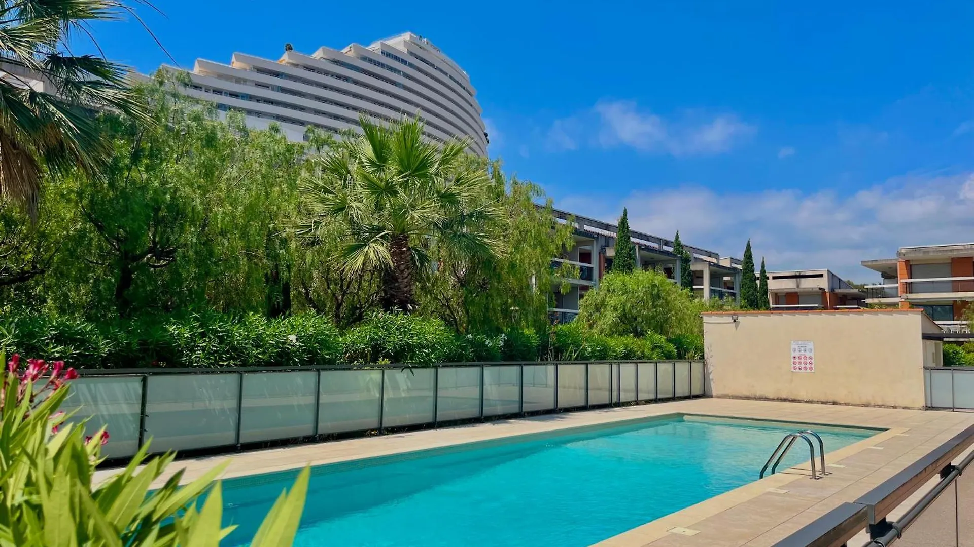 Appartement Villeneuve Loubet 卢贝新城